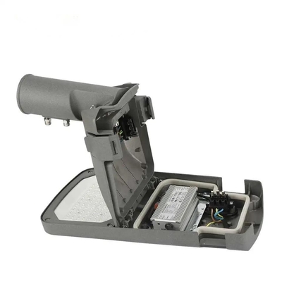 Lâmpada exterior curvada IP66 IK10 da luz de rua 120V do diodo emissor de luz 220V 30W 50W 60W 90W 120W 150W