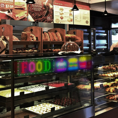 Animação de padrão de texto personalizado Painel de matriz LED para publicidade e promoção Display RGB Color APP Smart Interior LED Screen